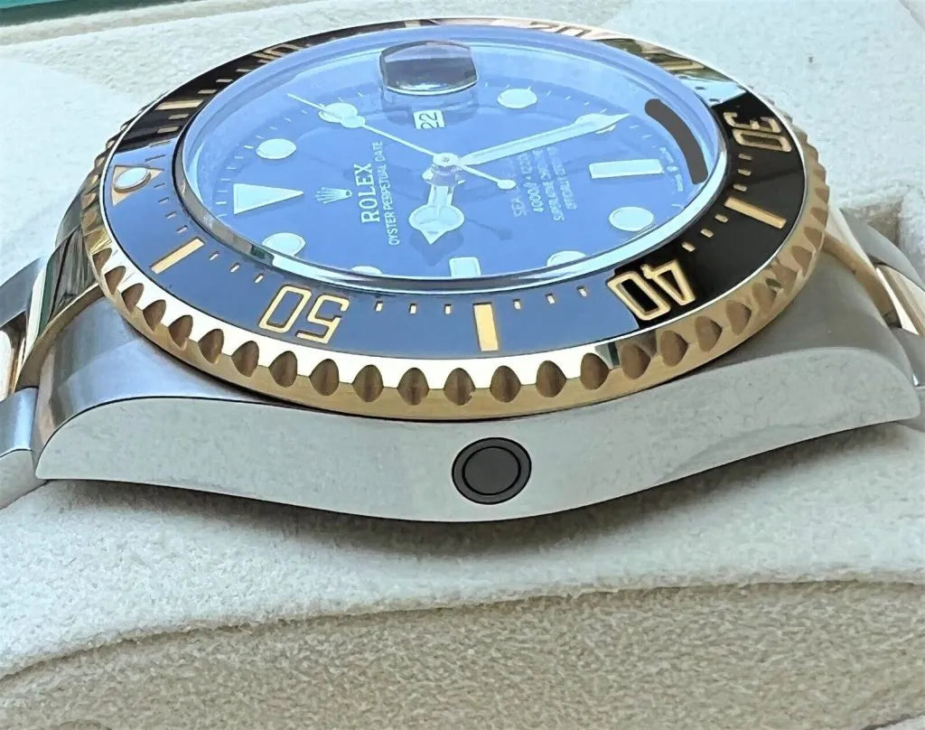 Sea dweller two tone black dial