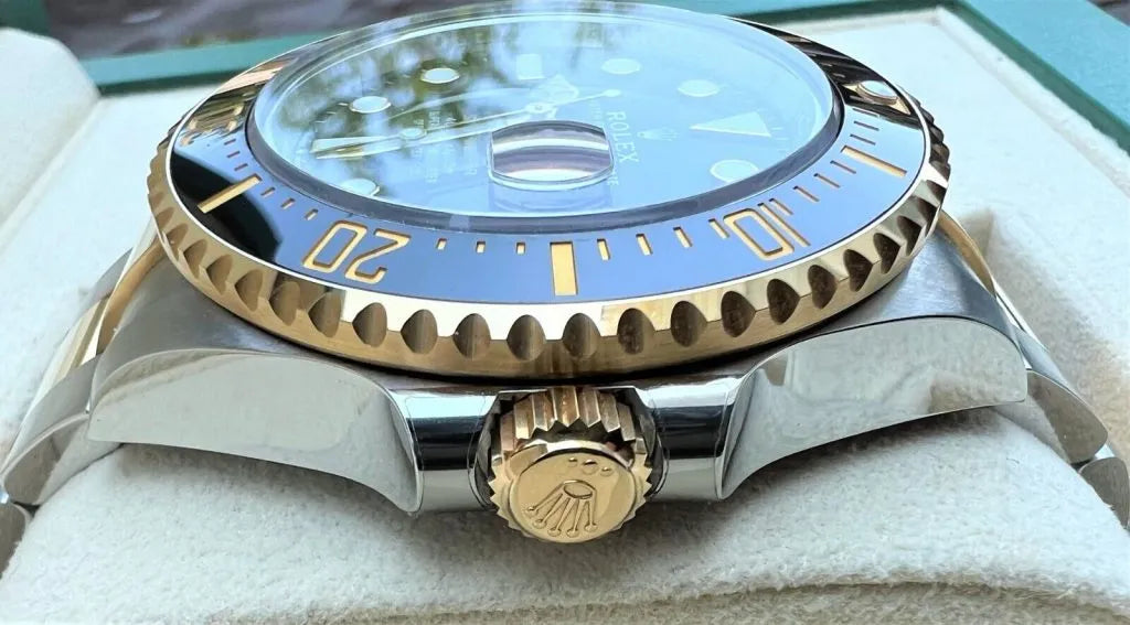 Sea dweller two tone black dial