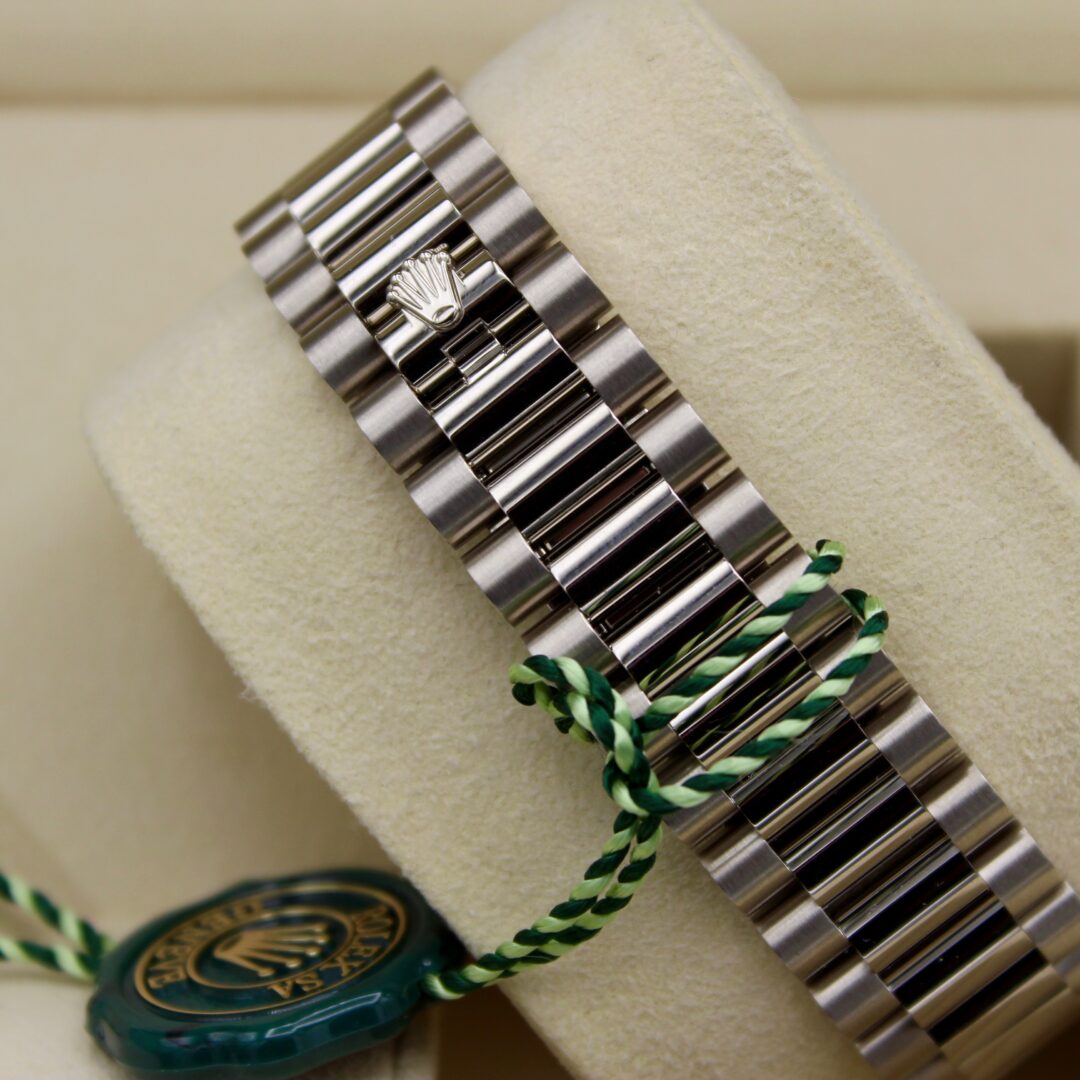 Day Date rhodium dial