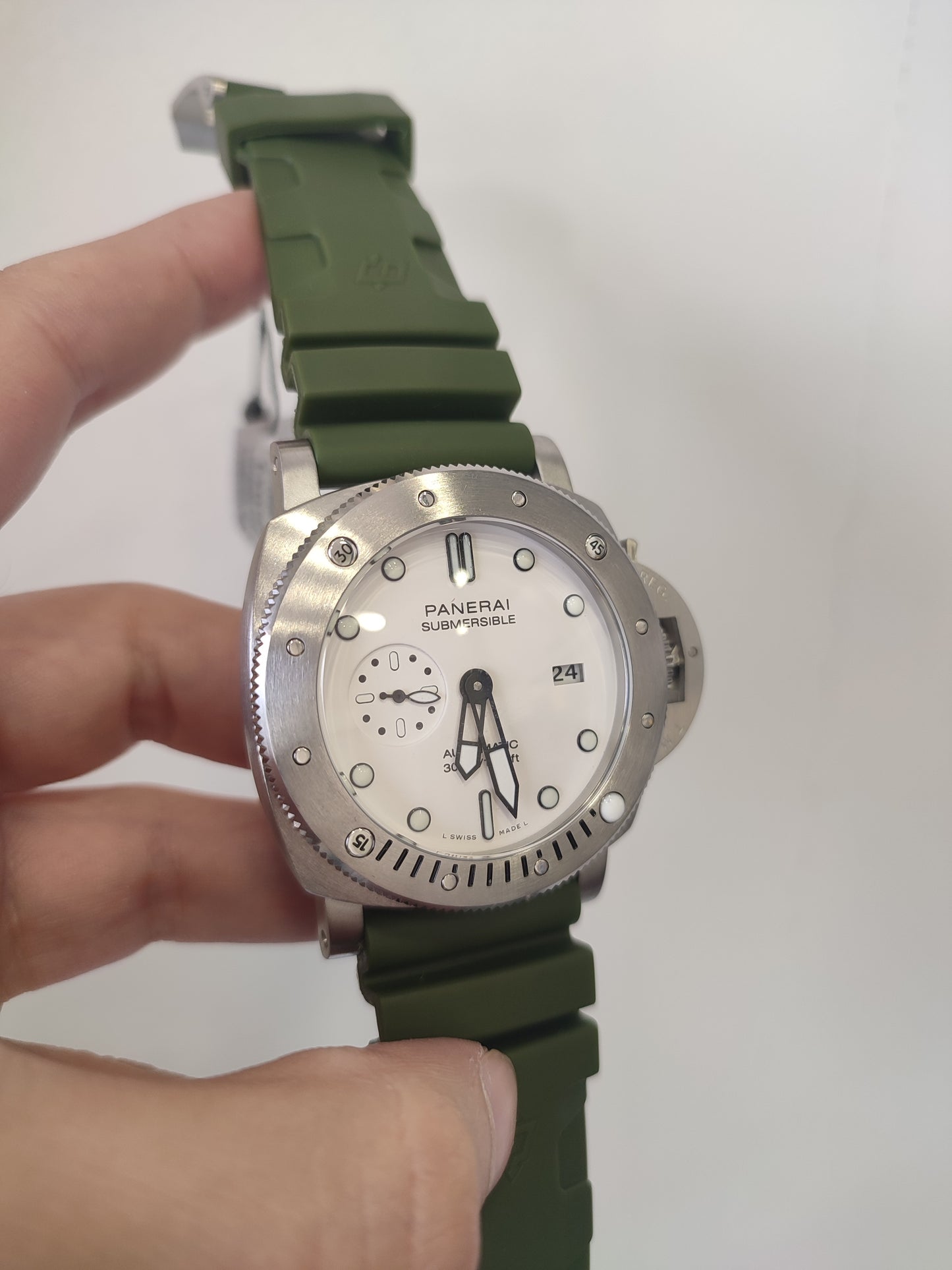 Panerai Submersible QuarantaQuattro Bianco