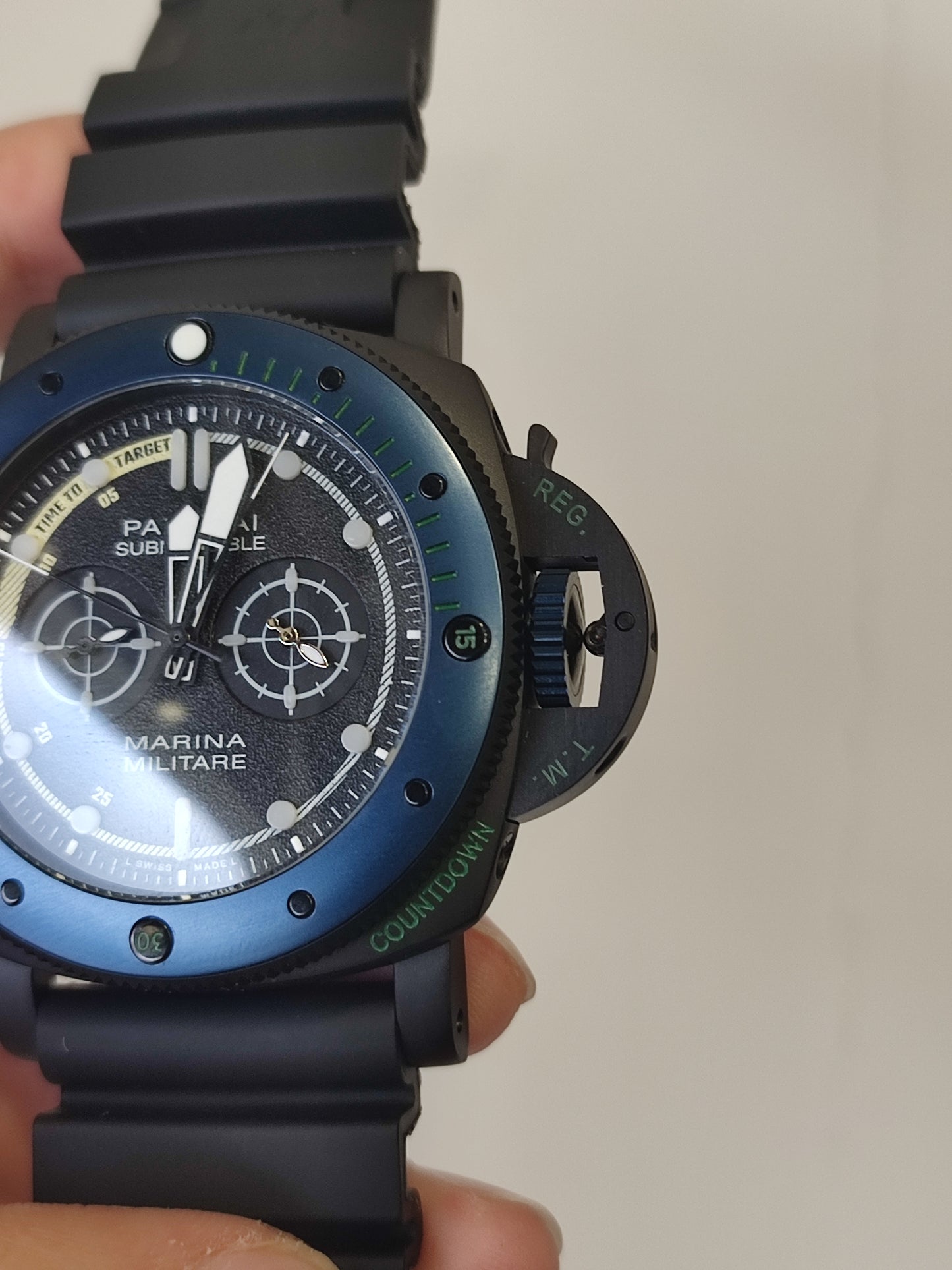 Submersible Forze Speciali blue bezel