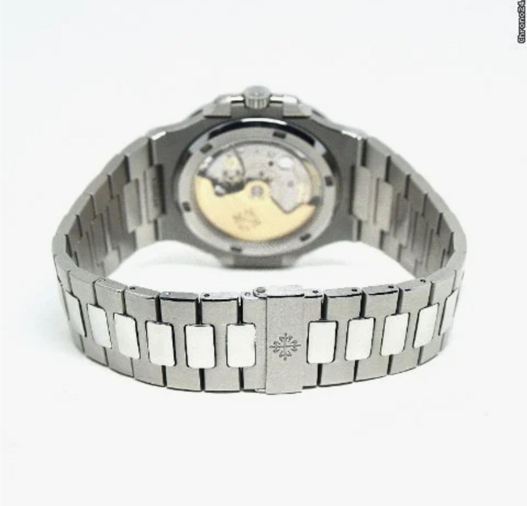 Nautilus white dial