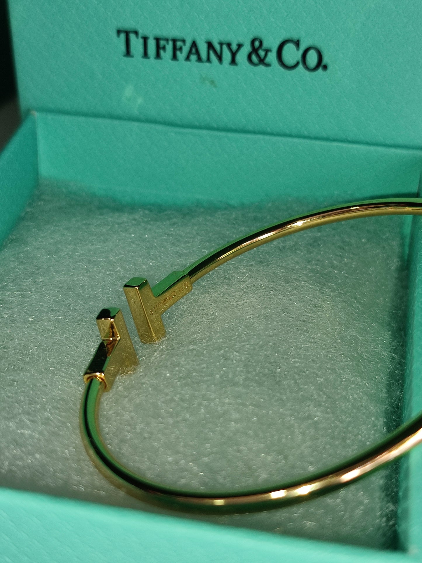 Wire Bracelet Yellow Gold