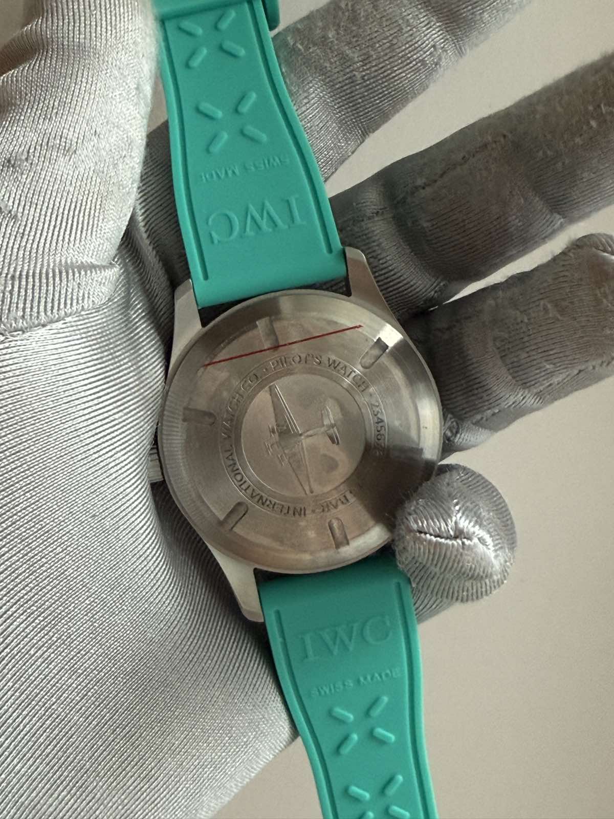 IWC Pilot Mark
Pilot's Watch Mark XX Mercedes-AMG Petronas Formula One
