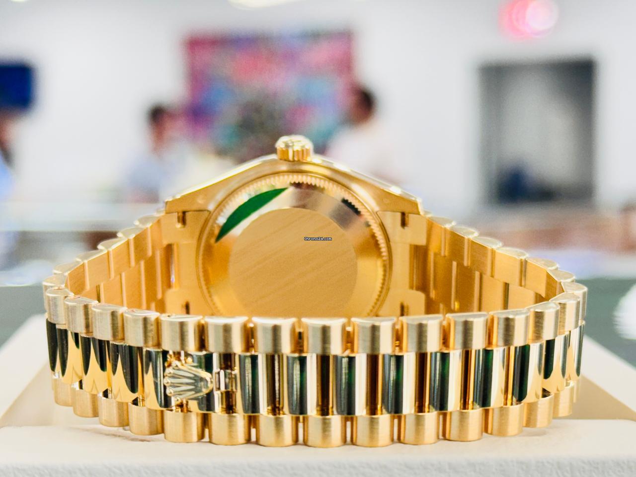 Datejust  Yellow Gold  Red Ombre Diamond Dial